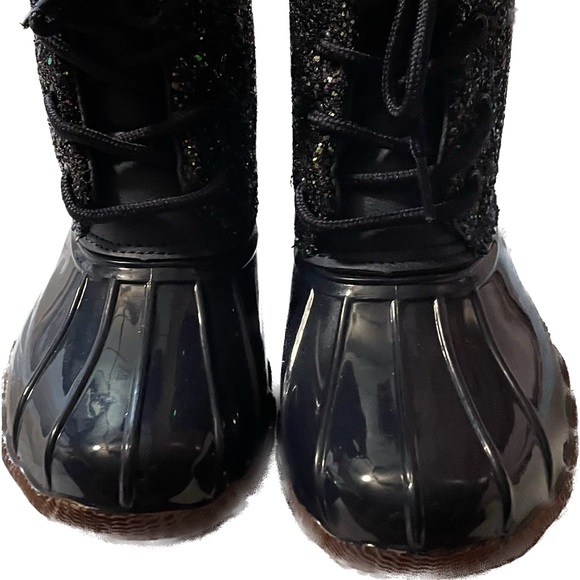 Jessica Carlyle girls size 4 rain boots or snow boots - Picture 3 of 5